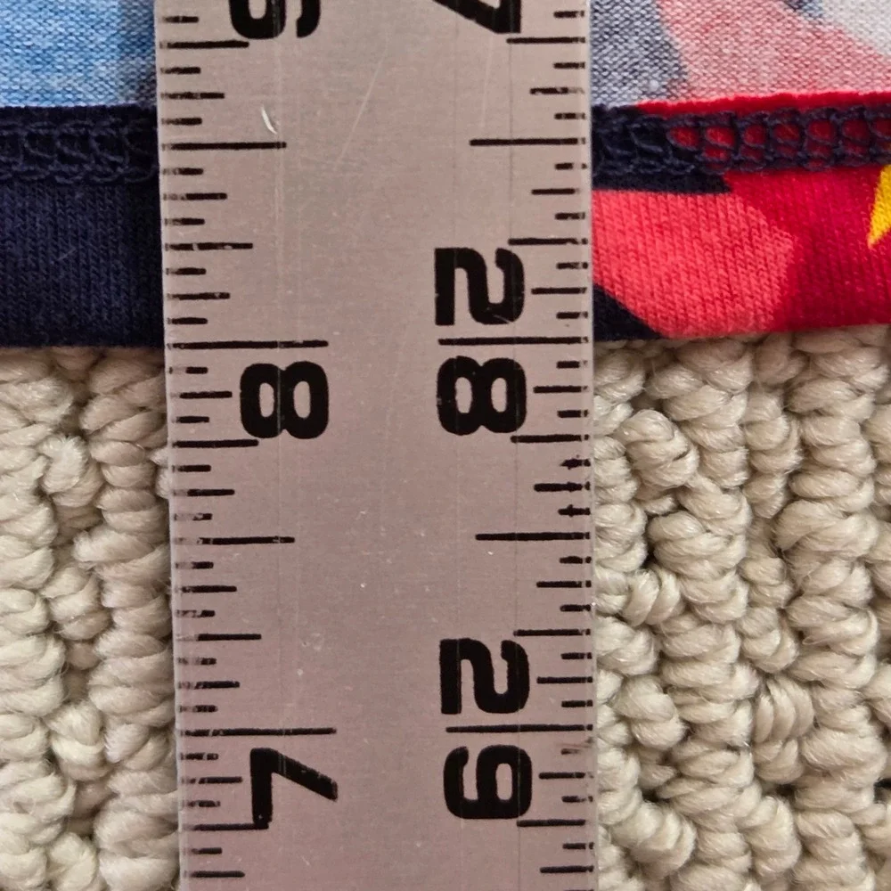 NWT LuLaRoe Gracie Starburst T-Shirt Kids Youth Unisex‎ Size 14